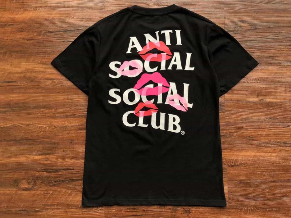 Anti Social Social Club Kiss Black Tee